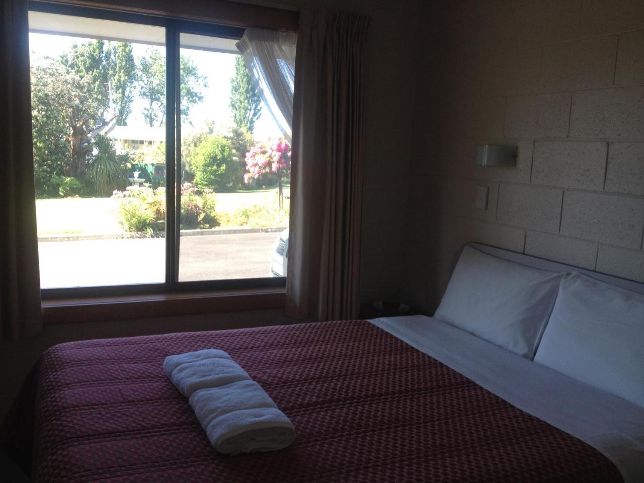 Willaway Motel Apartments Ulverstone Luaran gambar